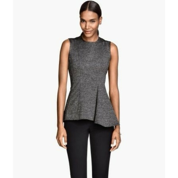H&M Tops - H&M Gray Asymmetrical Peplum Top